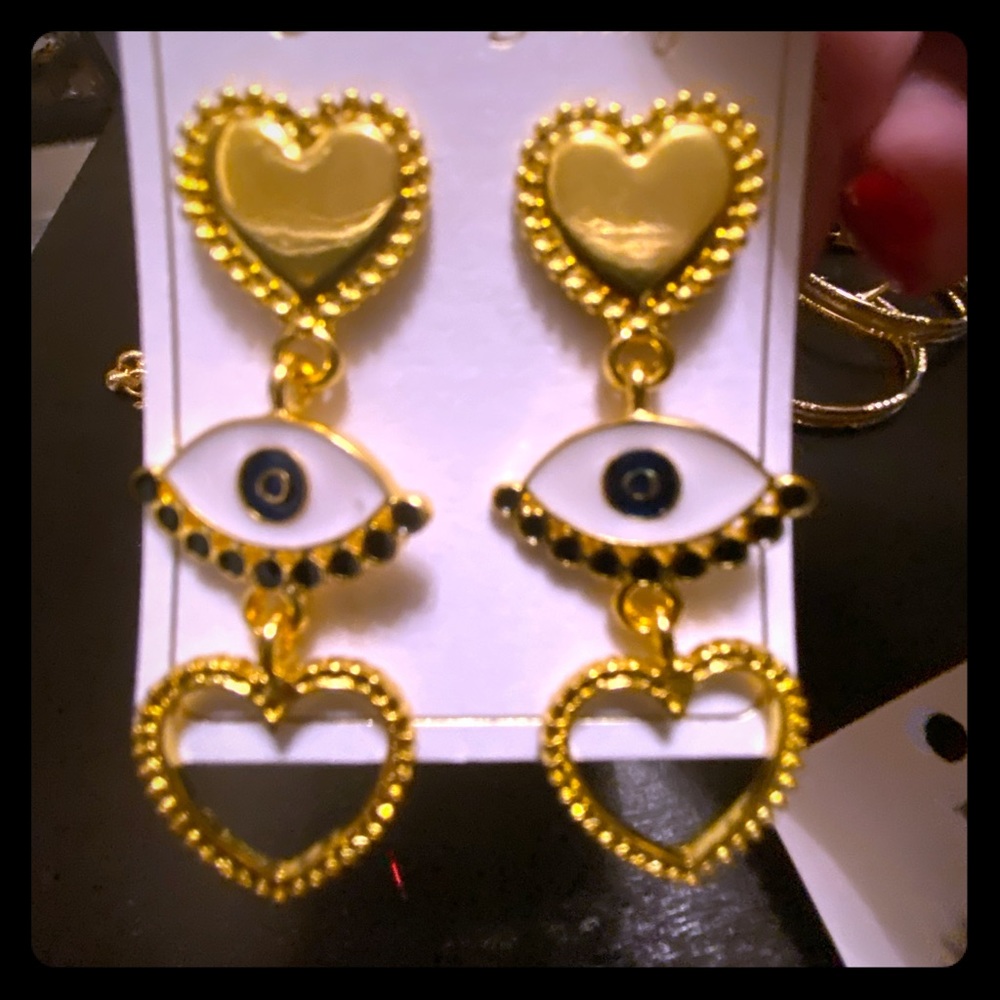 New! Dangle Evil eye earrings. It’s the FAD!